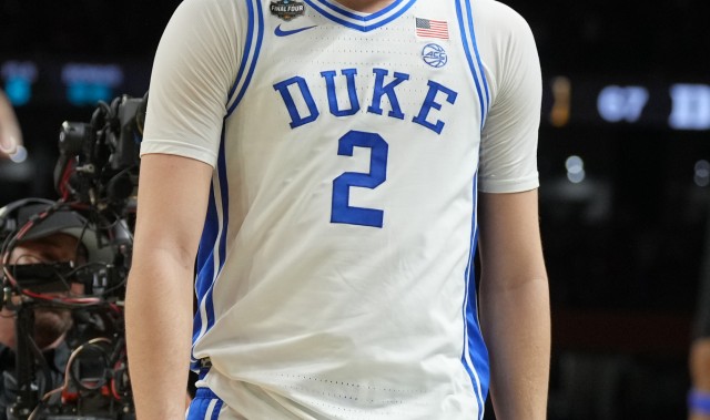 奇异果体育app-美媒晒ESPN评级并配文:ESPN该有人卷铺盖走人了